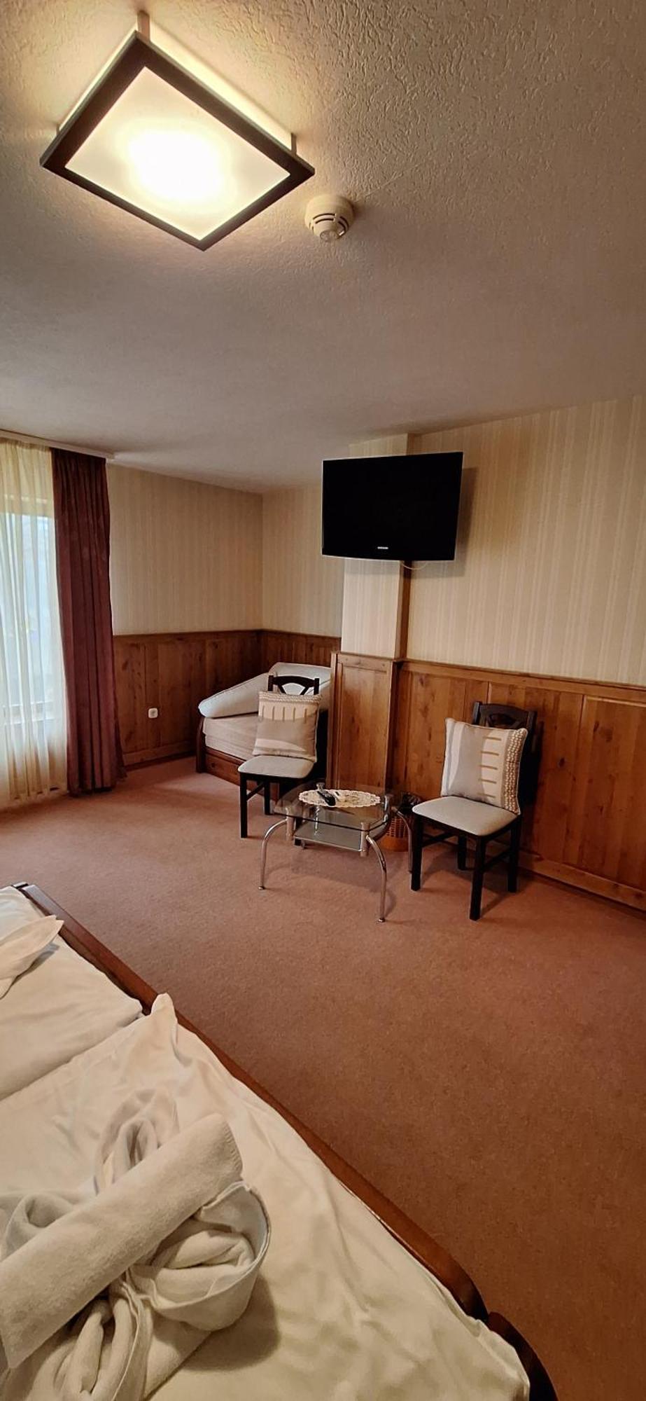 Atryum Hotel Szolnok Eksteriør billede