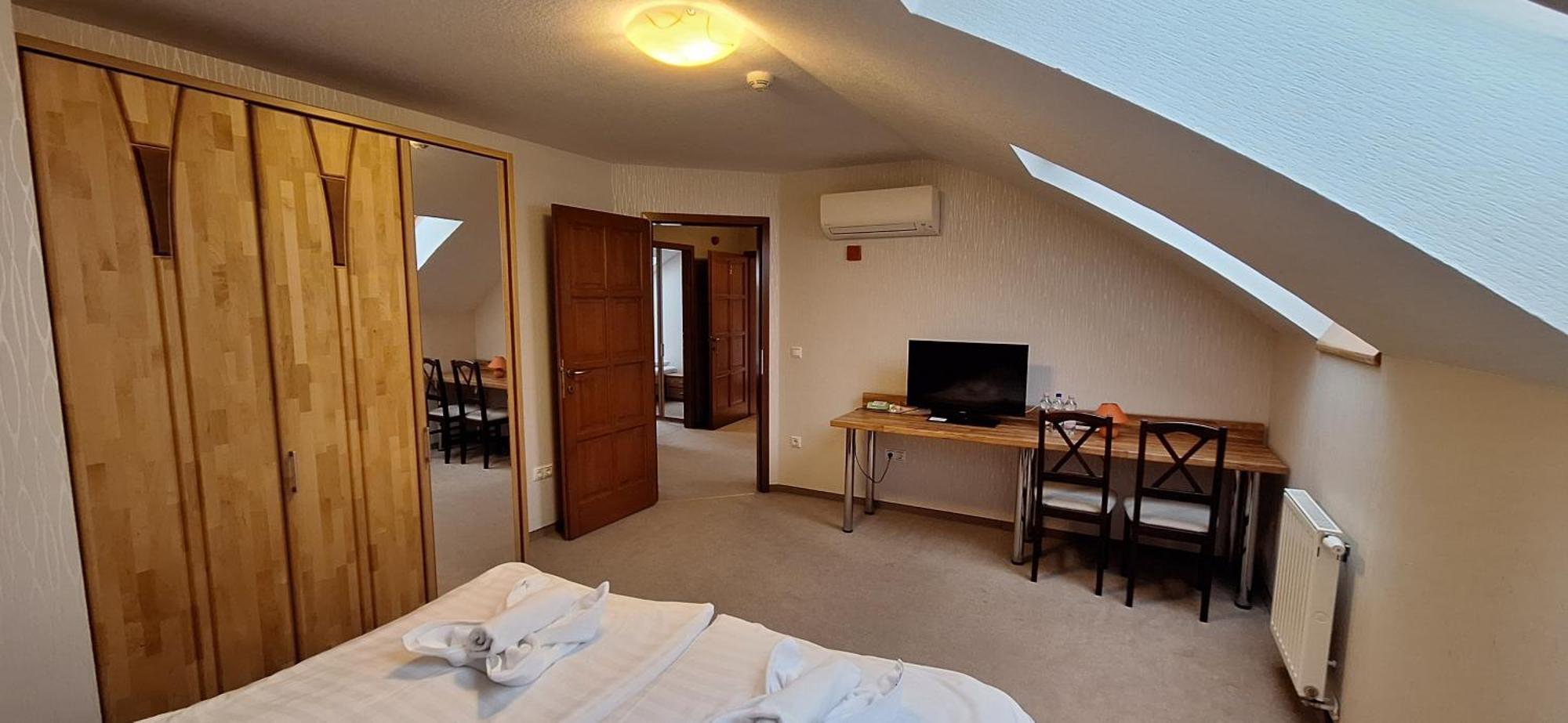 Atryum Hotel Szolnok Eksteriør billede