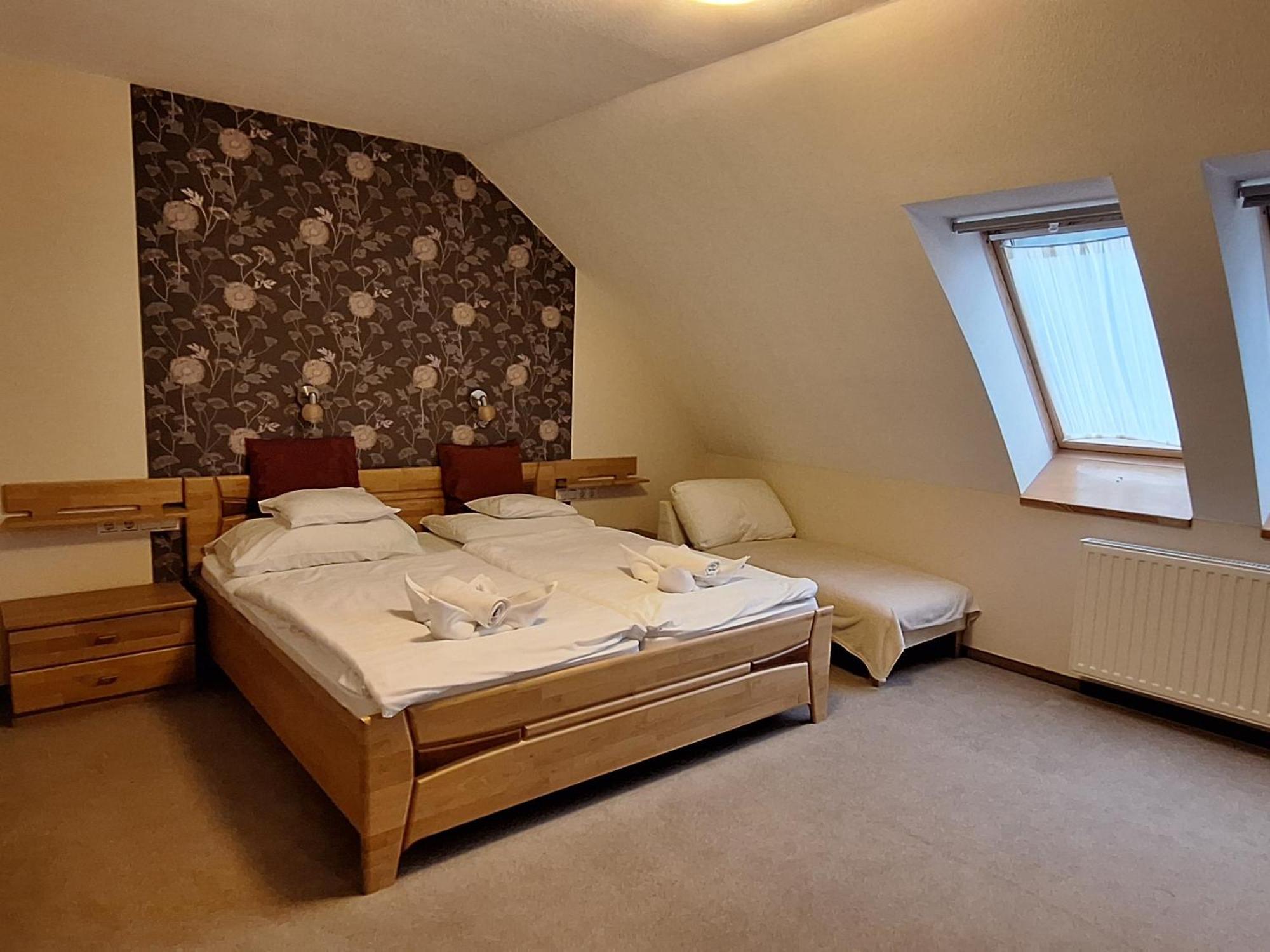 Atryum Hotel Szolnok Eksteriør billede