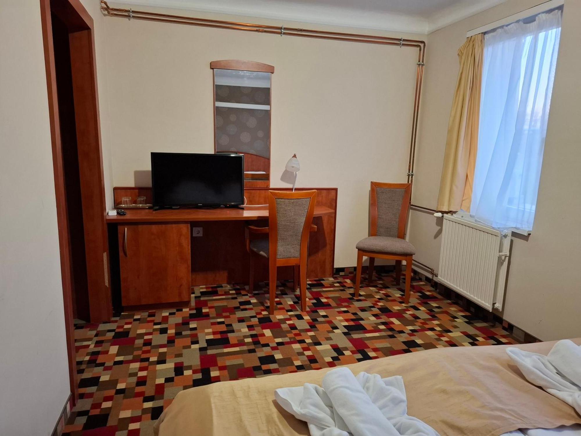 Atryum Hotel Szolnok Eksteriør billede